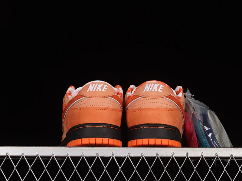 All Categories Nk SB Dunk Series Nk SB Dunk Low Low-top sneakers Pure original version Concepts x Nk SB Dunk Low "Orange Lobster" Orange Lobster SB low-top sports and leisure sneakers FD8776-800